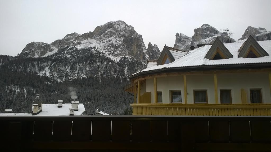 Supermountainski Colfosco Apartment Room photo